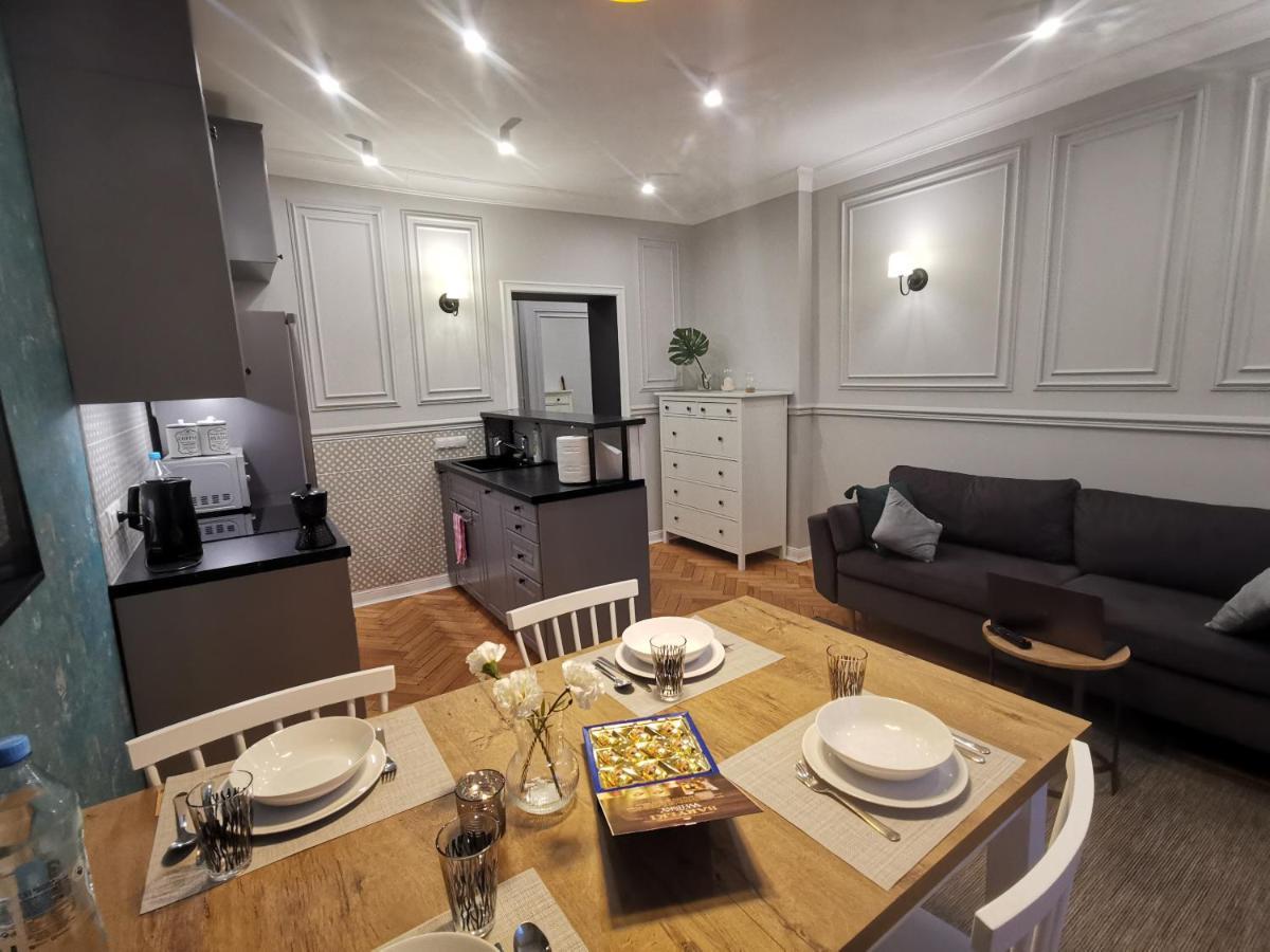 비아위스토크 Wm Apartament Lipowa 18A 아파트 외부 사진