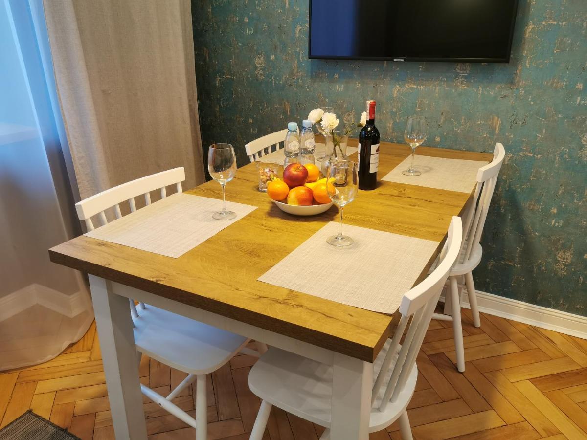 비아위스토크 Wm Apartament Lipowa 18A 아파트 외부 사진